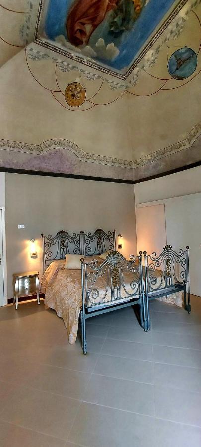 B&B Palazzo Della Torre Peschici Extérieur photo