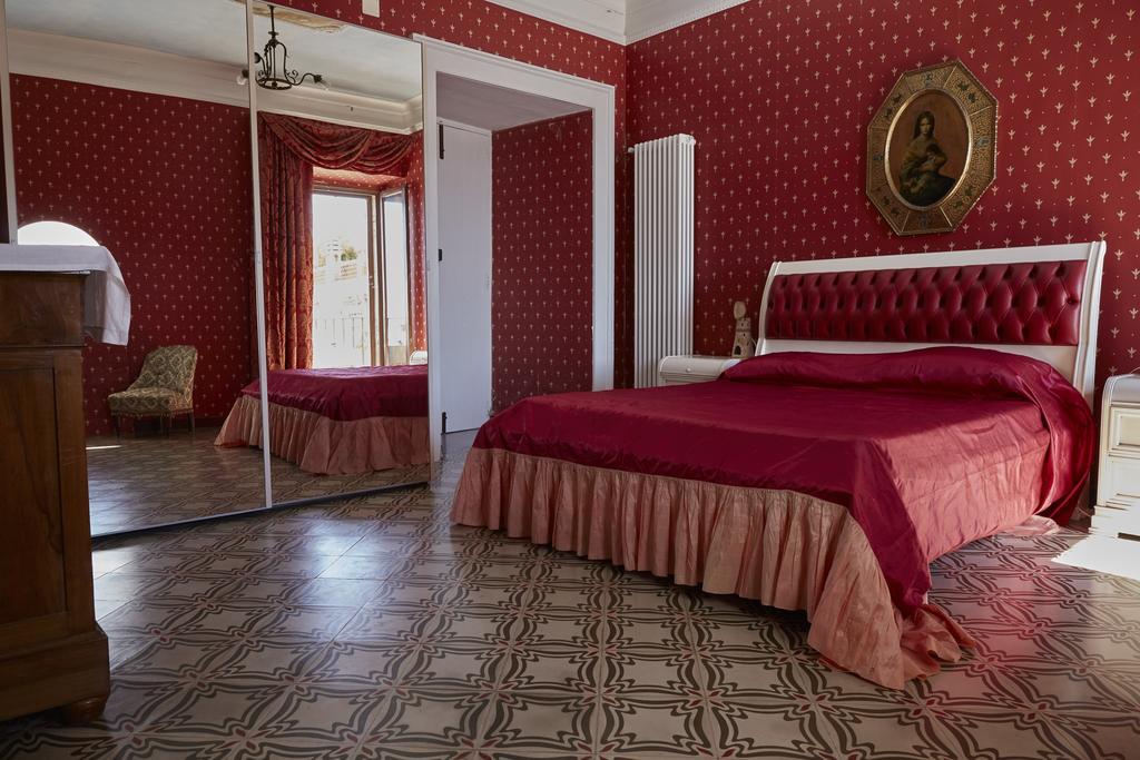 B&B Palazzo Della Torre Peschici Extérieur photo